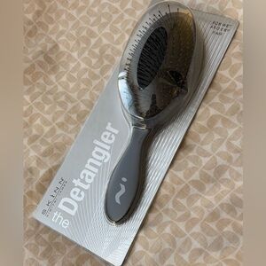 SKINN DIMITRI JAMES THE DETANGLER WET DRY BRUSH REDUCE BREAKAGE & DAMAGE NEW